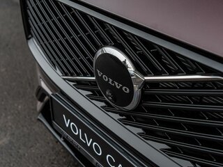 2026 Volvo XC60 II Рестайлинг 2, красный, 9000000 рублей, вид 2