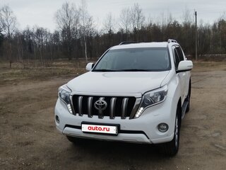 2016 Toyota Land Cruiser Prado 150 Series Рестайлинг 1, белый, 2800000 рублей, вид 1