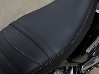 2020 Triumph Speed Twin, чёрный, 1100000 рублей, вид 4