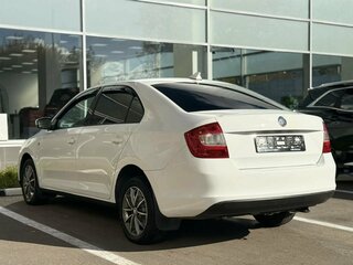 2014 Skoda Rapid I, белый, 790000 рублей, вид 4