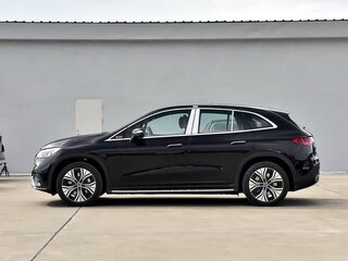 2026 Mercedes-Benz EQE SUV 500, чёрный, 7200000 рублей, вид 4