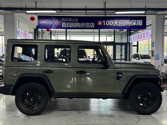 2024 212 T01, зелёный, 3360000 рублей - вид 3