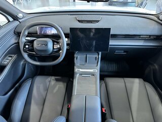 2026 Omoda C7, белый, 3299000 рублей, вид 5