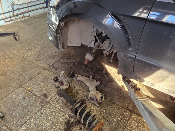 2011 Ford S-MAX I Рестайлинг, чёрный, 1360000 рублей - вид 18