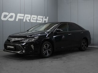 2017 Toyota Camry VII (XV50) Рестайлинг 2, чёрный, 2350000 рублей, вид 1
