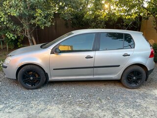 2006 Volkswagen Golf V, серый, 370000 рублей, вид 4
