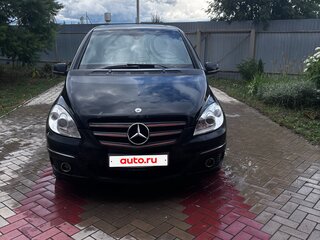 2009 Mercedes-Benz B-Класс 180 I (W245), чёрный, 800000 рублей, вид 1
