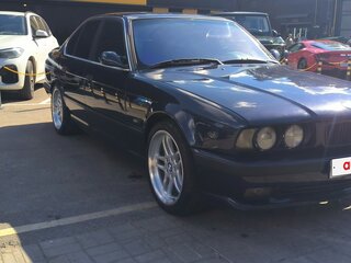 1992 BMW 5 серии 525i III (E34), синий, 3500000 рублей, вид 1