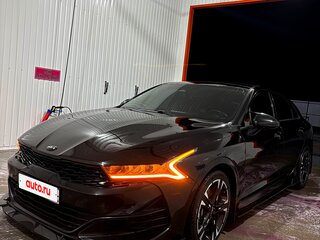 2020 Kia K5 III, чёрный, 2300000 рублей, вид 4