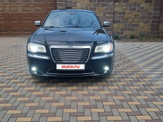 2012 Chrysler 300C II, чёрный, 1300000 рублей, вид 1