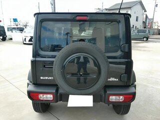 2023 Suzuki Jimny Sierra IV, чёрный, 1590000 рублей, вид 4