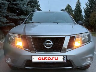 2015 Nissan Terrano III (D10), серебристый, 950000 рублей, вид 1