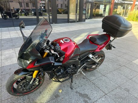 2007 Yamaha FZ1, красный, 510000 рублей, вид 1