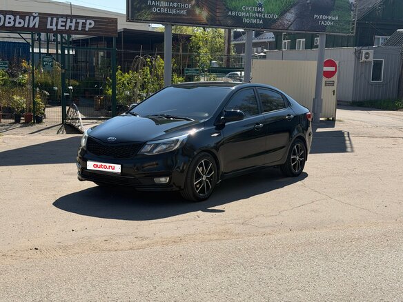 2016 Kia Rio III Рестайлинг, чёрный, 1100000 рублей
