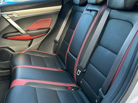 2023 Geely Coolray I, серебристый, 2000000 рублей - вид 11