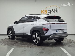 2024 Hyundai Kona II (SX2), белый, 2200000 рублей, вид 3