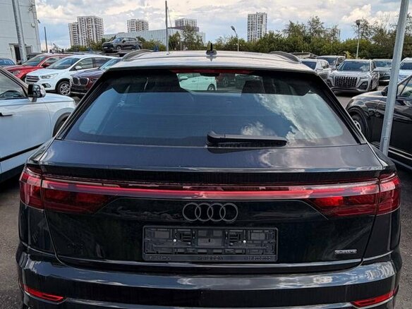 2025 Audi Q8 55 TFSI I (4M) Рестайлинг, чёрный - вид 2