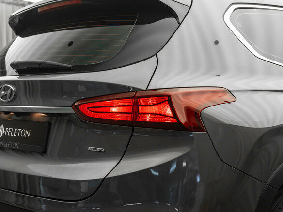 2019 Hyundai Santa Fe IV, серый, 2840000 рублей - вид 8