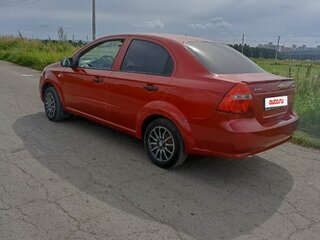 2010 Chevrolet Aveo I Рестайлинг, красный, 333000 рублей, вид 3