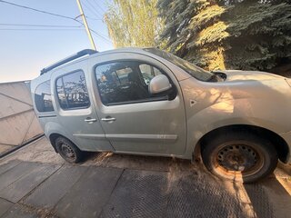 2012 Renault Kangoo II, серый, 550000 рублей, вид 2