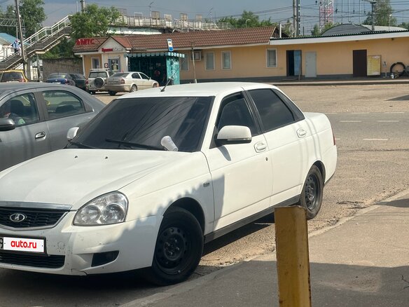2011 Lada (ВАЗ) Priora I, белый, 399999 рублей - вид 4