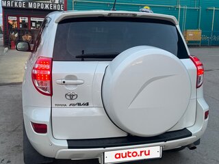 2011 Toyota RAV4 III (XA30) Рестайлинг, белый, 1470000 рублей, вид 4