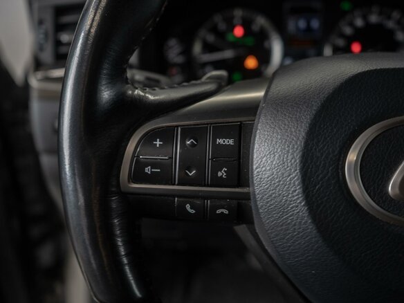 2018 Lexus LX 570 III Рестайлинг 2, серый, 9999999 рублей - вид 15
