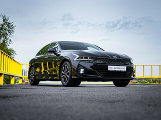 2021 Kia K5 III, синий, 2499999 рублей, вид 3