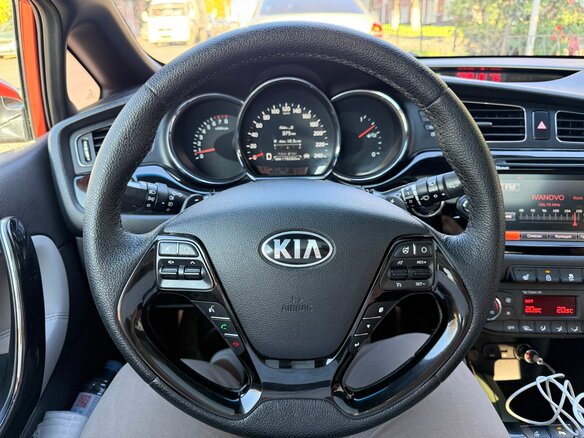 2014 Kia Ceed II, оранжевый - вид 6