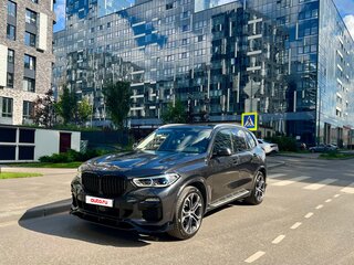 2020 BMW X5 40i IV (G05/G18), серый, 7850000 рублей, вид 3