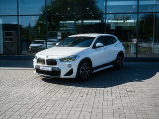 2019 BMW X2 sDrive18i I (F39), белый, 1830000 рублей, вид 1