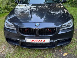 2011 BMW 5 серии 550i xDrive VI (F10/F11/F07), серый, 3160000 рублей, вид 3