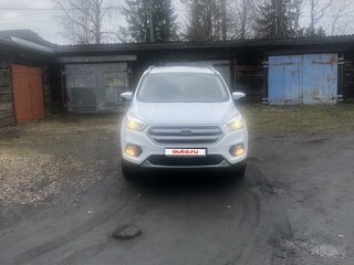 2019 Ford Kuga II Рестайлинг, белый, 1900000 рублей, вид 5