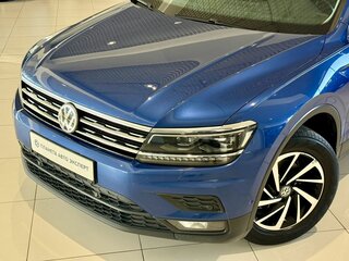 2018 Volkswagen Tiguan II, синий, 2040000 рублей, вид 2