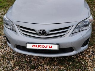 2011 Toyota Corolla X (E140, E150) Рестайлинг, серебристый, 1050000 рублей, вид 1