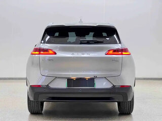 2026 GAC Aion V, серебристый, 1800000 рублей, вид 5