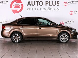 2014 Volkswagen Polo V, коричневый, 690000 рублей, вид 5