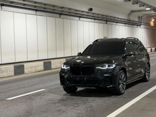 2019 BMW X7 30d I (G07), чёрный, 6600000 рублей, вид 3