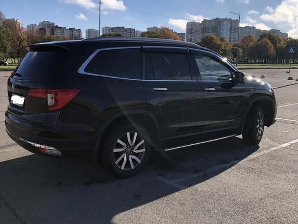 2020 Honda Pilot III Рестайлинг, чёрный, 5000000 рублей - вид 2
