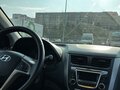 2014 Hyundai Solaris I Рестайлинг, оранжевый, 950000 рублей - вид 9