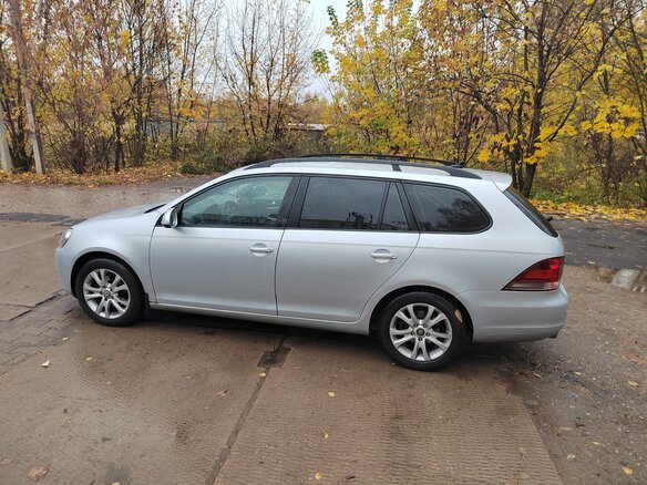 2010 Volkswagen Golf VI, серый, 750000 рублей - вид 10