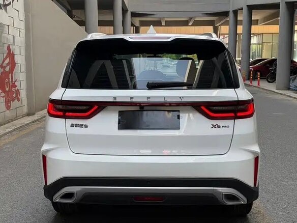 2022 Geely Vision X6 Pro, белый, 1009000 рублей - вид 3