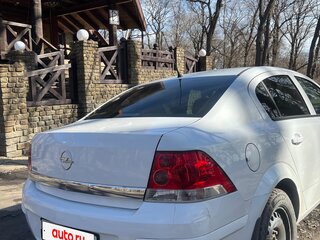 2011 Opel Astra H Рестайлинг, белый, 730000 рублей, вид 2