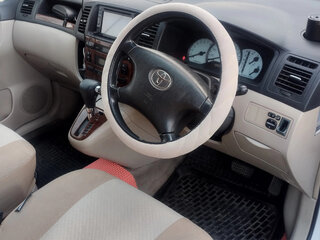 2001 Toyota Corolla Spacio II, белый, 525000 рублей, вид 5