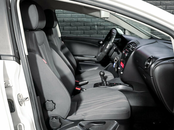 2012 SEAT Leon II Рестайлинг, белый, 830000 рублей - вид 11