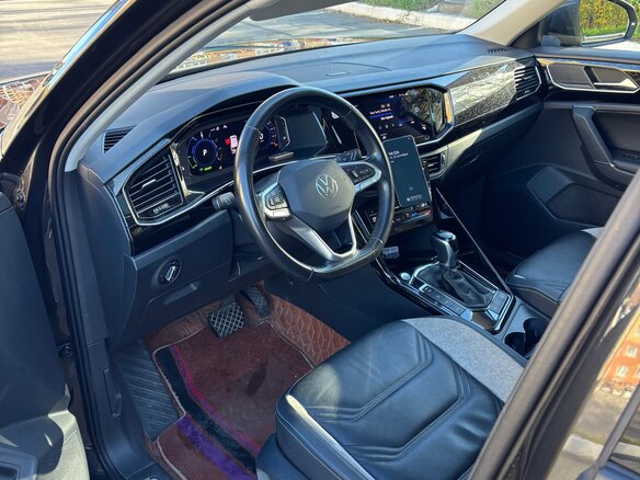 2021 Volkswagen Tayron GTE I, серый, 3200000 рублей - вид 8