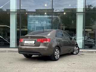 2013 Kia Cerato 6-speed II, бежевый, 985000 рублей, вид 5