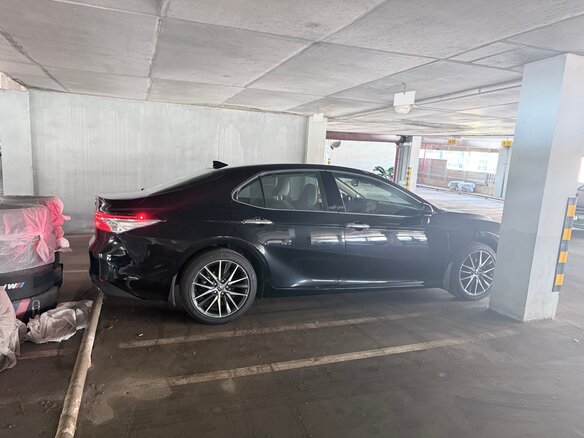 2022 Toyota Camry VIII (XV70) Рестайлинг, чёрный - вид 3