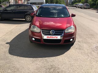 2007 Volkswagen Jetta V, красный, 570000 рублей, вид 1
