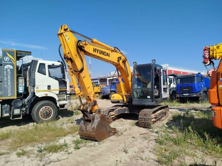 2021 Hyundai Гусеничные, жёлтый, 7032000 рублей, вид 1